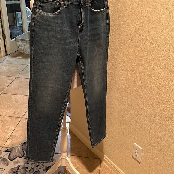 Everlane Men's 31x30 Tapered Straight Leg Jeans Medium Wash Distressed Denim New - Picture 2 of 7